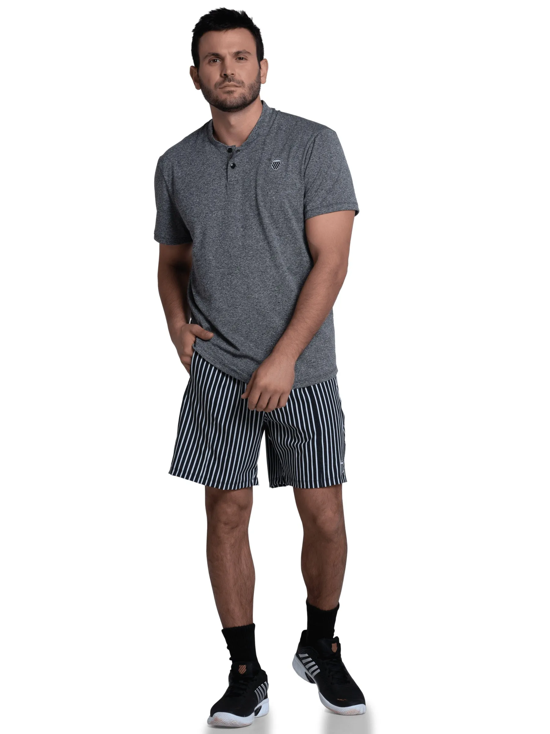 1010653-008 | SIDELINE SHORT 7" | BLK