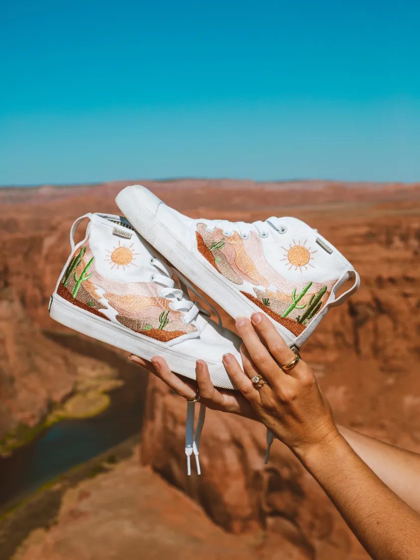 Desert Daisy High Top