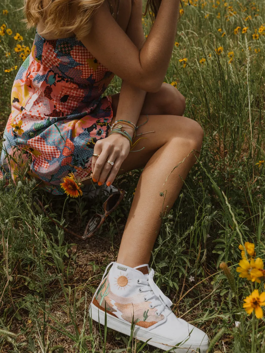 Desert Daisy High Top