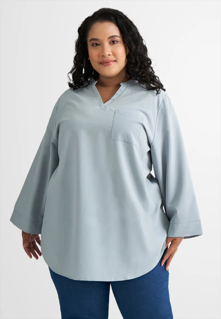 Genevieve Relax Minimalist Stand Collar Top